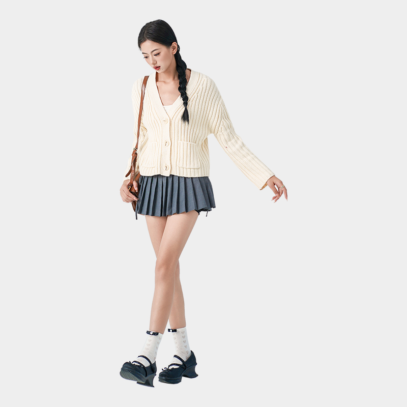 Tricot de modă de vară: lejeritate, textură și stil de breez